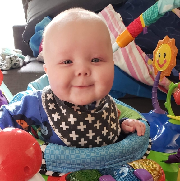 Meet your Posher, Jennefer - Picture 1 of 1